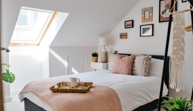 Finest Retreats - Tolcarne Stay - Luxury Newquay Apartment