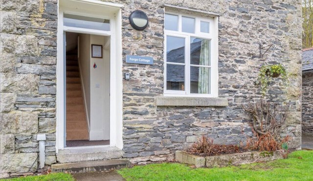 FORGE: Quaint Cottage Retreat with WiFi