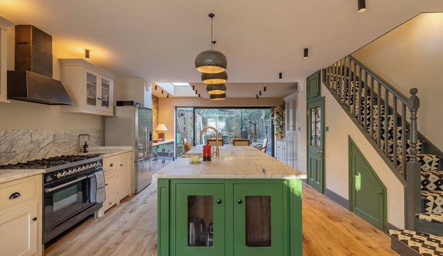 Garden Apartment near Primrose Hill and Hampstead Heath