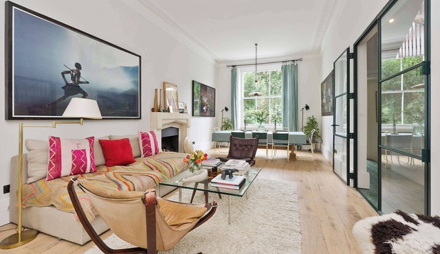 Gorgeous & Grand 5 Bed House, Holland Park