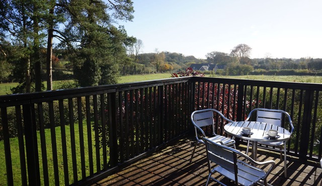 Greenbanks 1 Damerham Self Catering. The Perfect Getaway for Couples