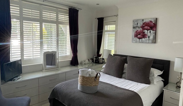 Grosvenor Lodge Guest House