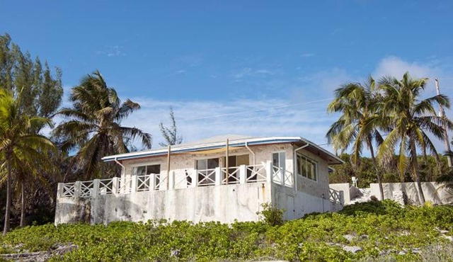 Gurgle and Whump By Eleuthera Vacation Rentals