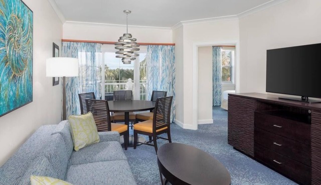 Harborside Resort at Atlantis - 2 Bedroom Deluxe Villa inc Full Resort Benefits
