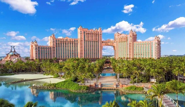 Harborside Resort - Two Bedroom Premium - Full Resort Access
