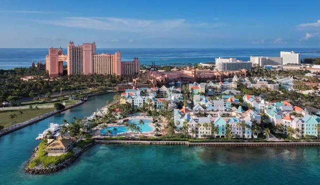 Harborside Resort at Atlantis-1 Bedroom-1 Bath- Access to Atlantis Waterparks