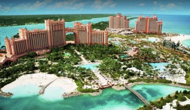 Harborside Resort at Atlantis