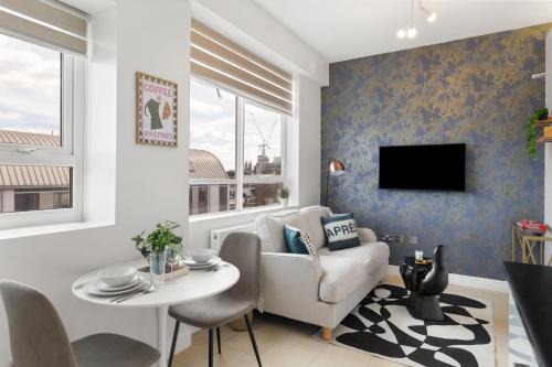 Hatton Garden Hideaway Cosy 1BR with workspace