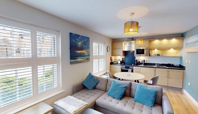 Hideaway at The Bay - an apartment that sleeps 3 guests in 1 bedroom