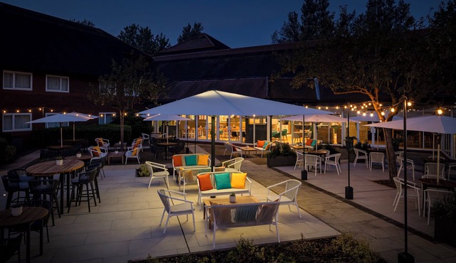Holiday Inn Aylesbury by IHG