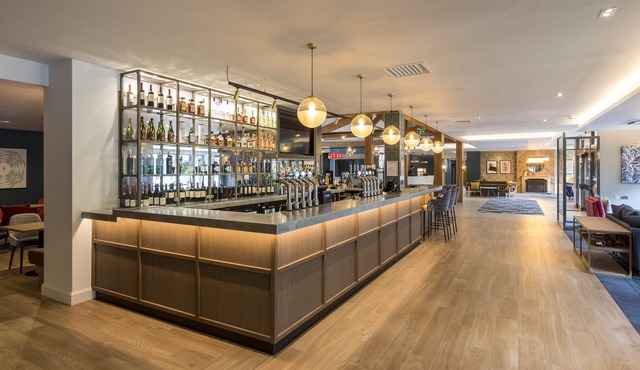 Holiday Inn Cambridge by IHG
