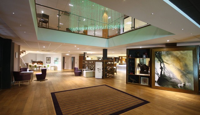Holiday Inn Huntingdon - Racecourse by IHG