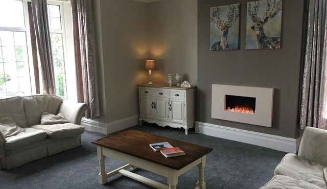 Holly Trees Hotel
