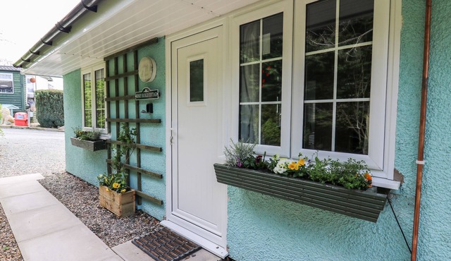 Honeysuckle Cottage