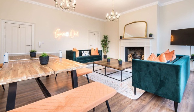Host Apartments | The Rodney Townhouse