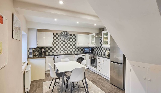 Host & Stay | Anvil Cottage