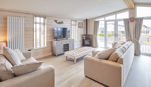 Host & Stay | Kittiwake Lodge