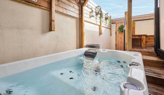 Host & Stay | Salt Rock Retreat