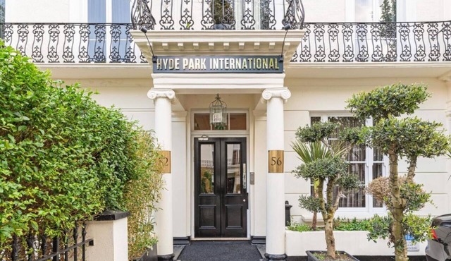 Hyde Park International