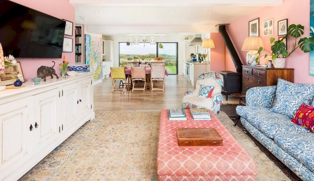 Idyllic family home | Stunning views | Garden - Pass the Keys