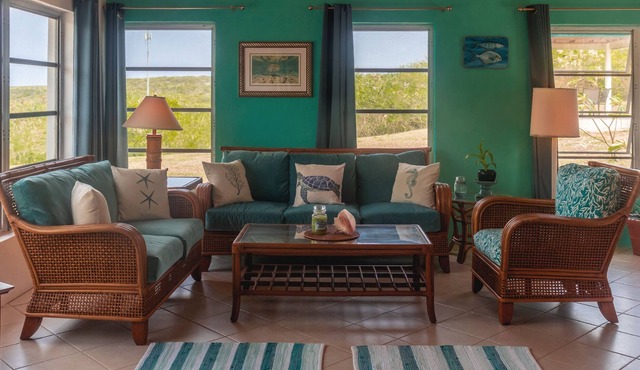 Island Cottage near to spectacular Cape Santa Maria Beach!