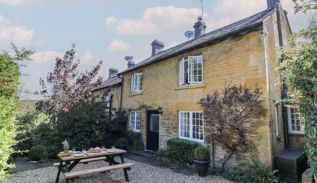 Jackdaw Cottage