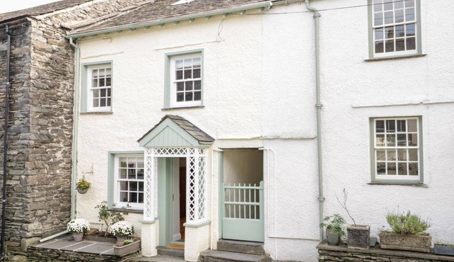 JESSAMINE COTTAGE, family friendly, with a garden in Hawkshead