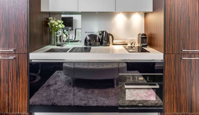 JOIVY Luxury Studio in the Heart of London