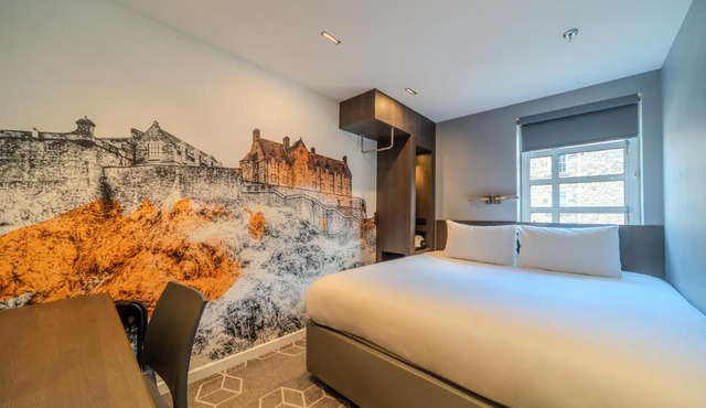 KM Hotel