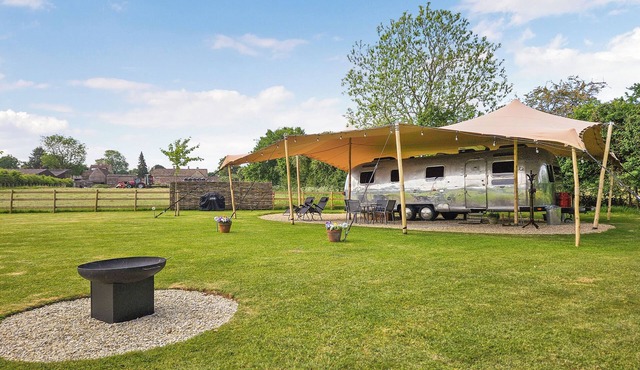 Lanes End Farm Airstream