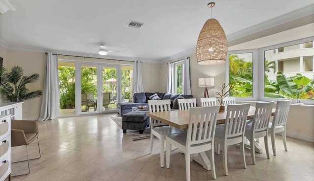 Large 4BDR/Family/Pool/Location/Atlantis Unit 5