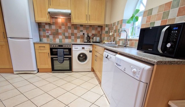 Lime Kiln - a two bedroom, sleeps 3 that sleeps 3 guests in 2 bedrooms