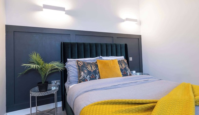 Linford Luxe | Quiet 1-Bed Retreat in Milton Keynes