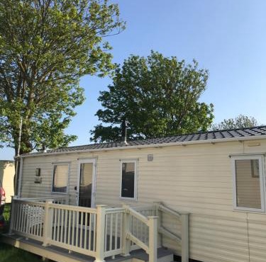 Lovely Holiday Caravan, great location - Pebble Bank, near Chesil Beach