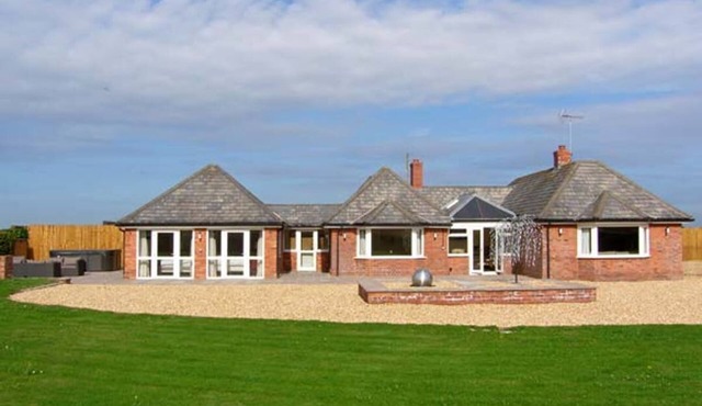 Lower Lodge, Alberbury