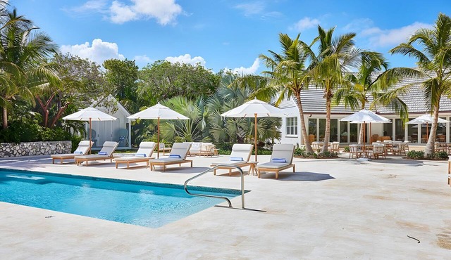 Lush Garden Hideout w/Veranda, Steps from Seaside Dining & Pink Beach Walks