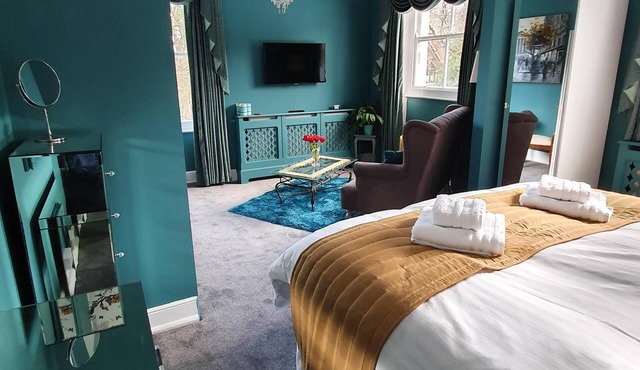 Lux Apartment at Marley House