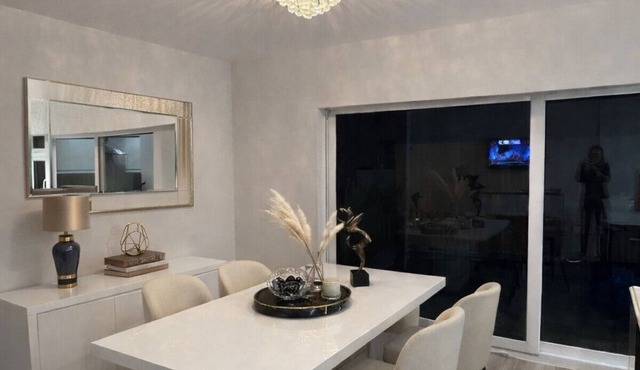 Luxurious 4 bedroom house in Orpington