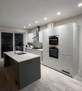 Luxurious 4 bedroom house in Orpington