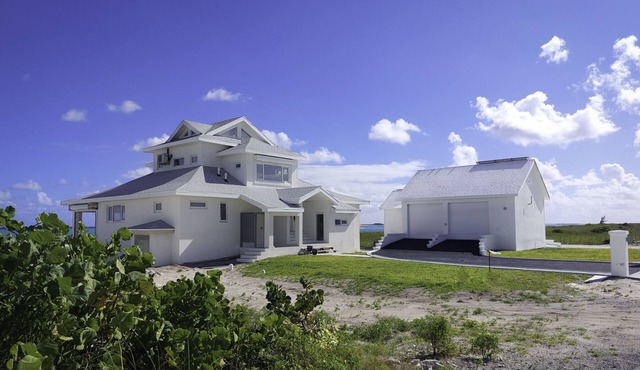 Luxurious Accommodations on San Salvador