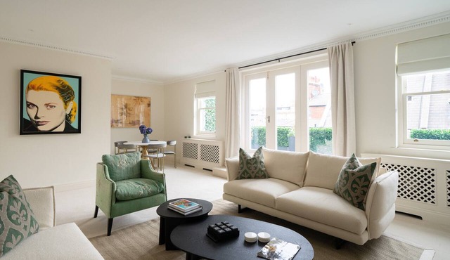 LUXURIOUS KNIGHTSBRIDGE SINGLE FLOOR PENTHOUSE + 4 BEDROOMS + LARGE ROOF PATIO