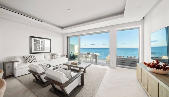 Luxurious Sea Wind Condo – Oceanfront Elegance with Private Beach Access