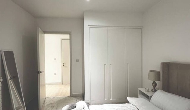 Luxury 2Bed 2bath with Balcony