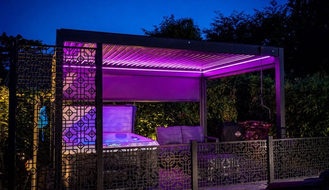 Luxury Boutique Countryside Cottage Hot Tub Spa Retreat in Yorkshire