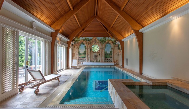 Luxury country retreat with extensive leisure facilities