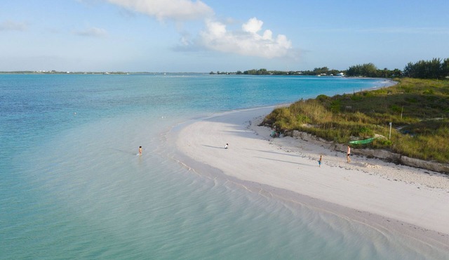 Luxury Grand Villa set in THE DUNES at Sea Oats, Living in the View and Sand.