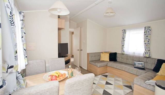 Luxury holiday retreat set within Oakdene Forest