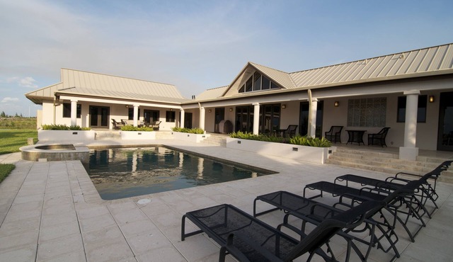 Luxury Island Retreat