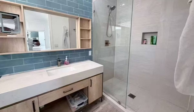 Luxury Sandbar Oceanview Villa 5