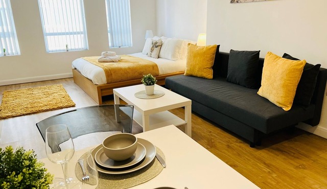 Luxury Studio apartment in Luton Centre